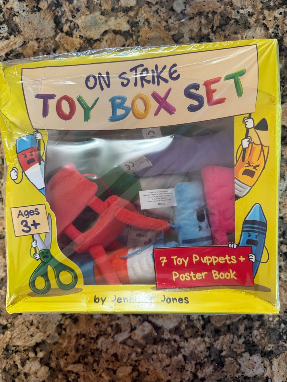 New On Strike Toy Box Set - Multicolor Plush Toy Puppets